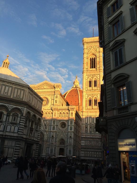 Tourist House Duomo Hotell Florens Exteriör bild